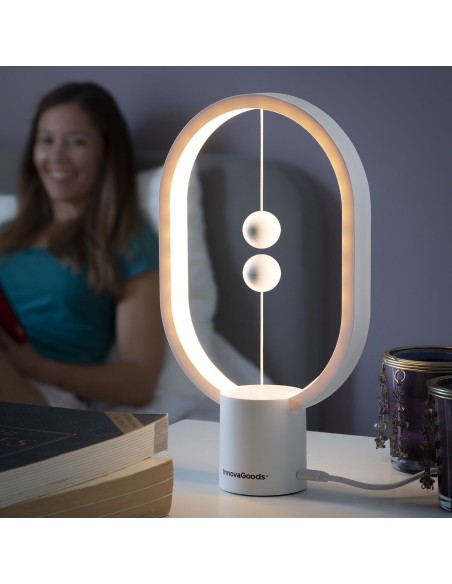 Lampe d’Équilibre Magnétique – Design innovant + activation suspendue