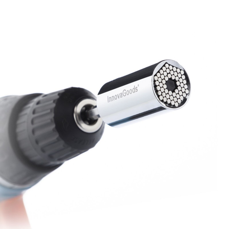 Clé à douille universelle Uniscrew – Polyvalente et ergonomique