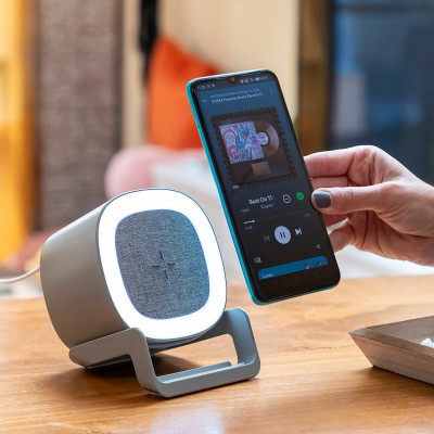Haut‑parleur chargeur sans‑fil LED Souwis – Son et recharge Qi