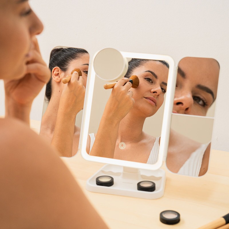 Miroir triptyque LED rechargeable – Lumineux et précis