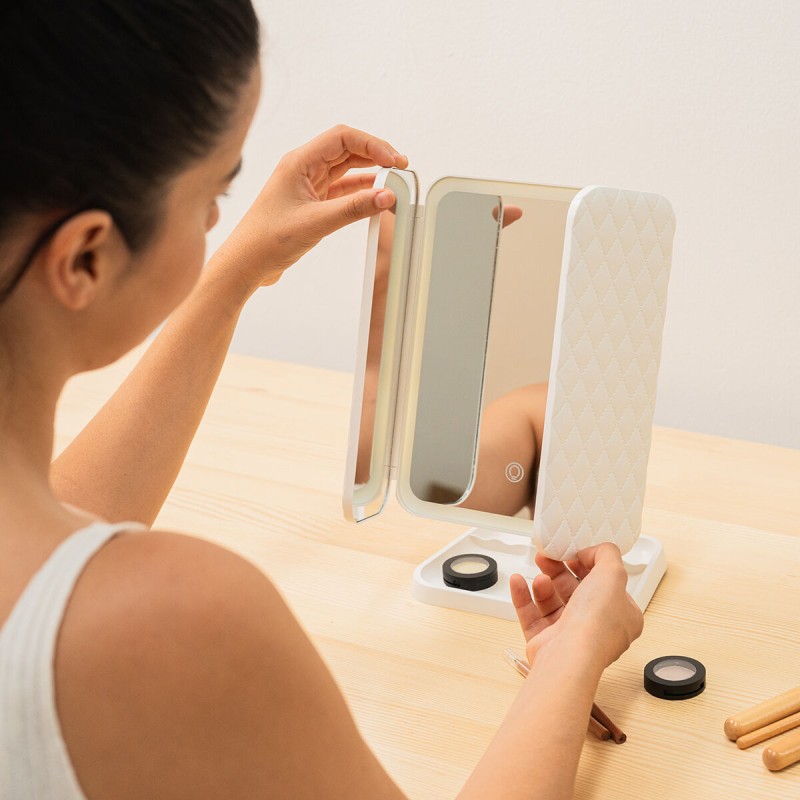 Miroir triptyque LED rechargeable – Lumineux et précis
