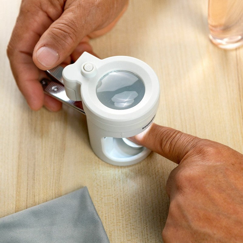Coupe‑ongles LED + loupe Clail InnovaGoods – Coupe précise et éclairée