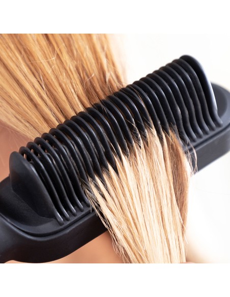 Brosse lissante céramique Cestrus InnovaGoods – Lissage rapide et anti‑frisottis